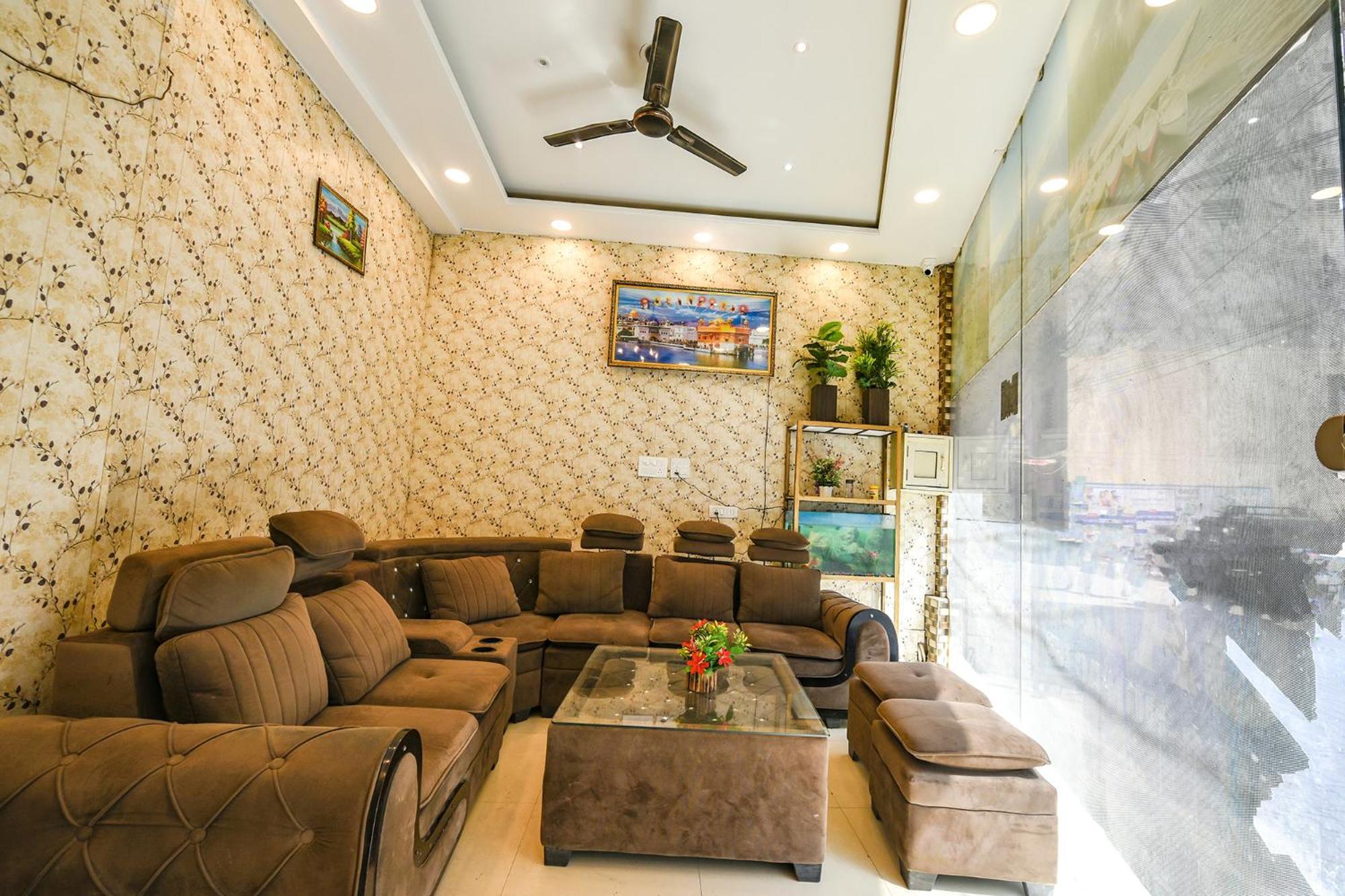 Fabexpress Galaxy Hotel Nayagaon Luaran gambar